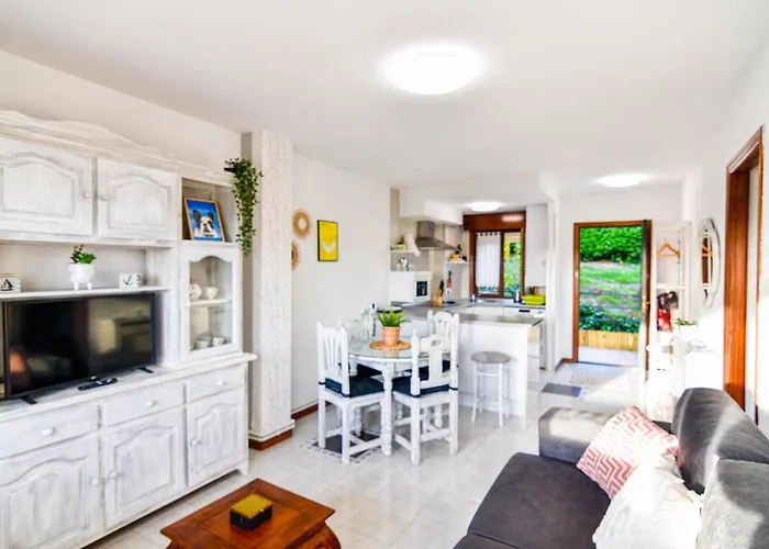 Con Vistas Al Mar-ola Del Atardecer Apartment *